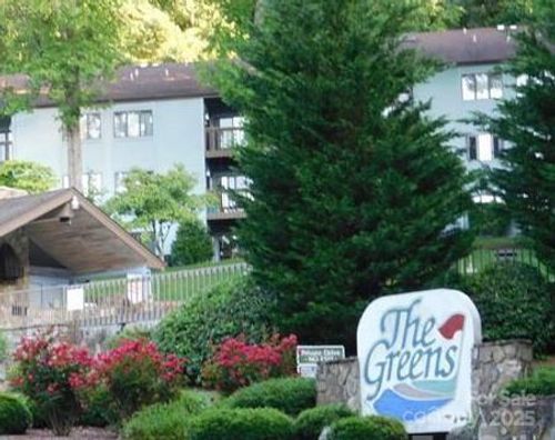 apt-b5-87 Willow Rd, Waynesville, NC, 28786-5579 | Card Image