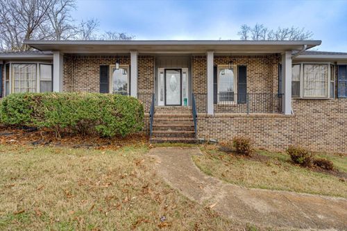 1619 Starboard Dr, Hixson, TN, 37343-4651 | Card Image