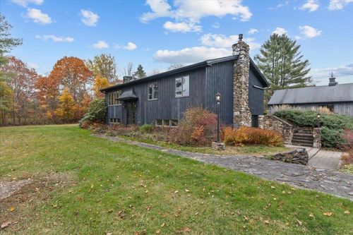 1758 County Rd, Montpelier, VT, 05602-8662 | Card Image