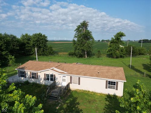 2538 W 700 N, Monon, IN, 47959-8093 | Card Image