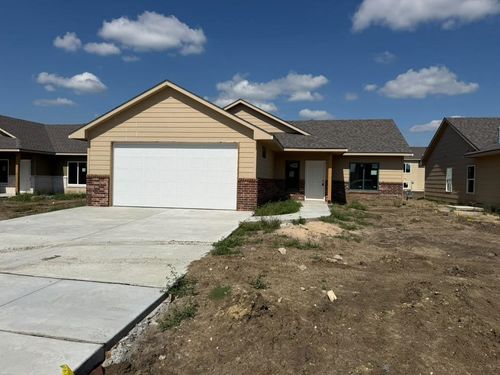 8968 E Joshua St, Bel Aire, KS, 67226-2371 | Card Image
