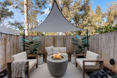 8-4527 Contour Blvd, San Diego, CA, 92115-3464 | Card Image