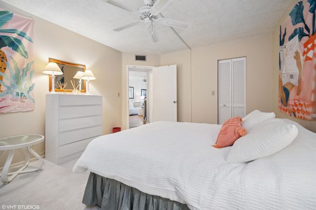 APT-226C - 5300 Ne 24 Th Ter, Condo with 2 bedrooms, 2 bathrooms and null parking in Fort Lauderdale FL | Image 12