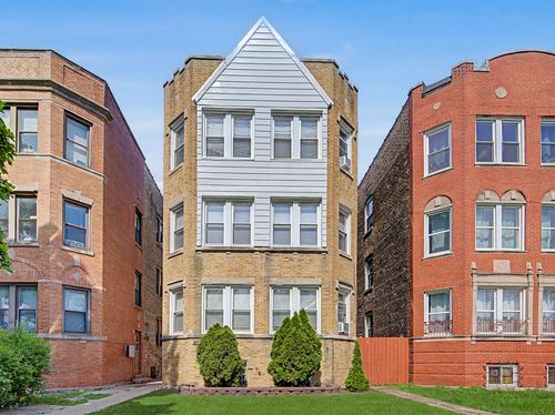 2-10724 S Avenue C, Chicago, IL, 60617 | Card Image