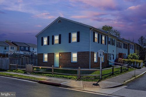 7601 Glenolden Pl, MANASSAS, VA, 20111-1609 | Card Image