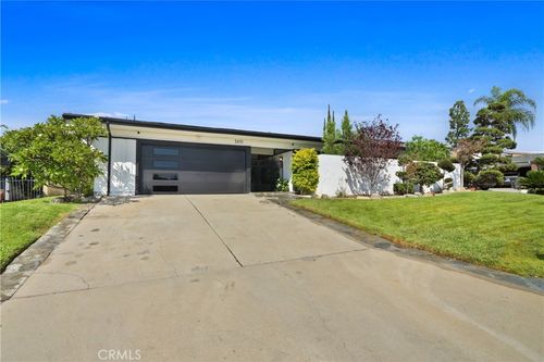 5651 Burlingame Ave, Buena Park, CA, 90621-1527 | Card Image