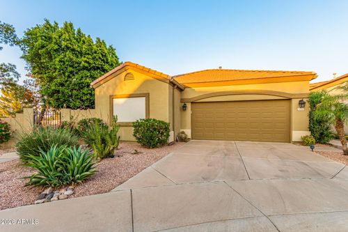 3341 E Fremont Rd, Phoenix, AZ, 85042-6118 | Card Image