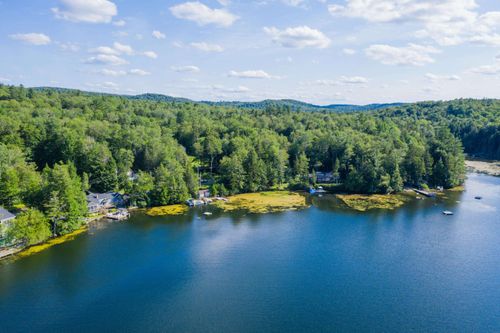 197 Lake Raponda Rd, Wilmington, VT, 05363-9794 | Card Image
