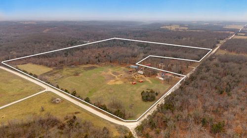 940 E 482nd Road, Bolivar, MO, 65613 | Card Image