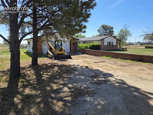 11435 Falcon Hwy, Falcon, CO, 80831-8117 | Card Image