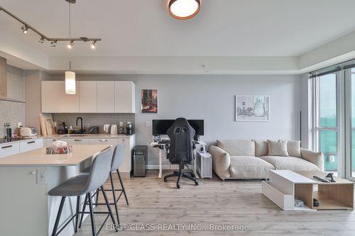 1004-11 Bogert Ave, North York, ON, M2N0H4 | Card Image