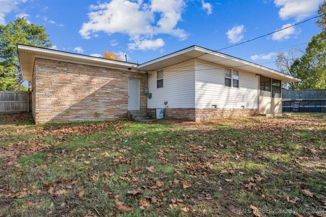 912 Henshaw Ave, House other with 4 bedrooms, 3 bathrooms and null parking in Sapulpa OK | Image 43