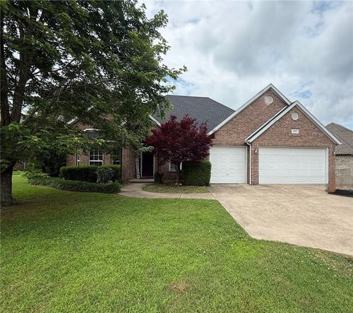 1837 S Pumpkin Ridge Dr, Fayetteville, AR, 72701-7770 | Card Image