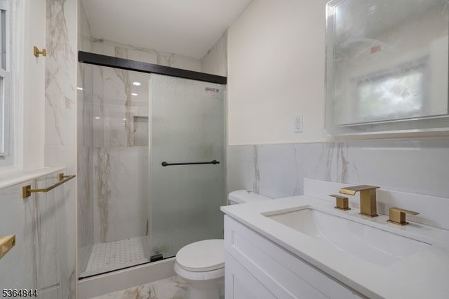 300 Lodge St, House other with 4 bedrooms, 2 bathrooms and null parking in Piscataway NJ | Image 17