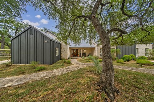 188 Broken Lance, Dripping Springs, TX, 78620-4017 | Card Image