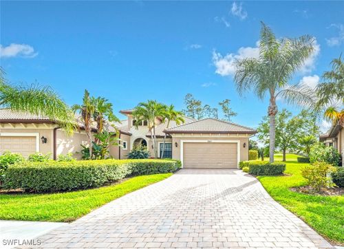 7563 Moorgate Point Way, NAPLES, FL, 34113-5106 | Card Image