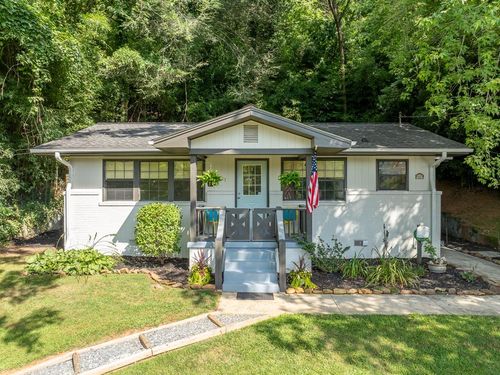 117 Hill St, Murphy, NC, 28906-2870 | Card Image