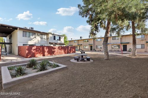 l-3-1378 S Avenida Polar, Tucson, AZ, 85710-5253 | Card Image