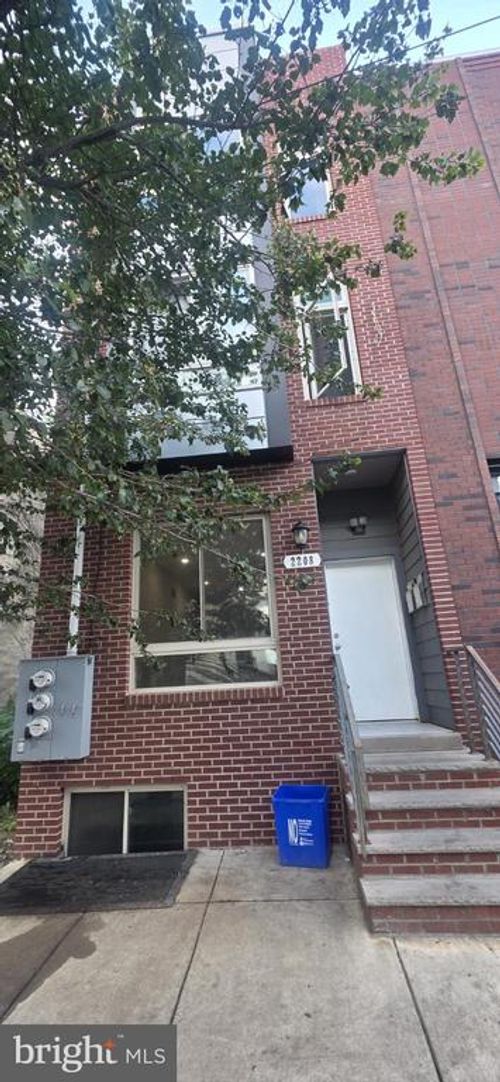 apt-a-2208 N 7th St, PHILADELPHIA, PA, 19133-2101 | Card Image