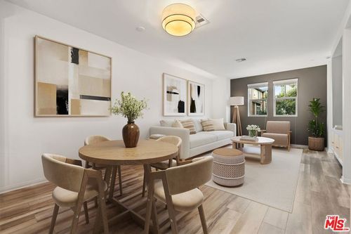 14109 W Birch Ln, Van Nuys, CA, 91405-5471 | Card Image