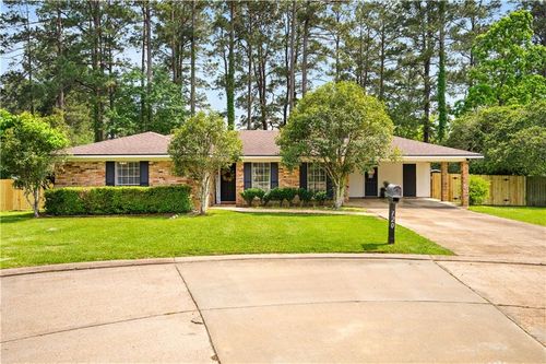 120 Rock Point Cir E, Pineville, LA, 71360-4751 | Card Image
