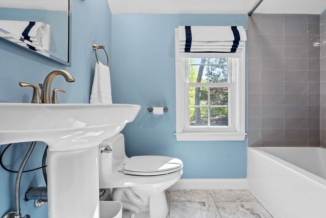 237 Burbank Rd, House other with 3 bedrooms, 2 bathrooms and 4 parking in Longmeadow MA | Image 13