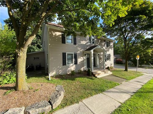358 Dundas St E, Hamilton, ON, L8B0B3 | Card Image