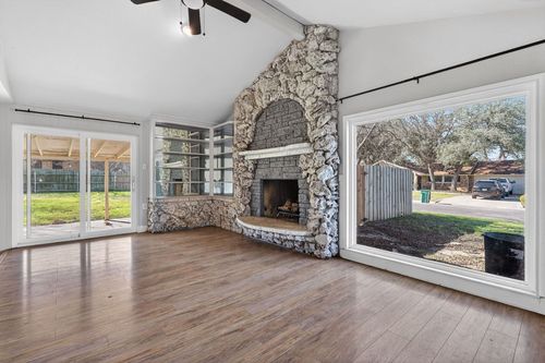 220 W Mockingbird Lane, Harker Heights, TX, 76548 | Card Image