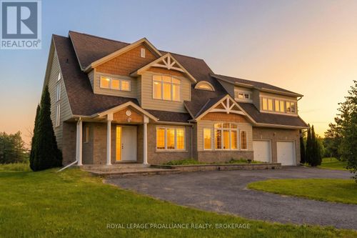 1461 English Way, Kingston, ON, K7L0C2 | Card Image