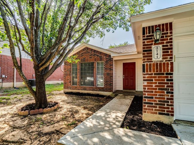 741 Brandi Cir, House other with 4 bedrooms, 2 bathrooms and null parking in Kyle TX | Image 6