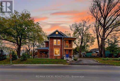 9 The Queensway N, Georgina (Keswick North), ON, L4P1E2 | Card Image