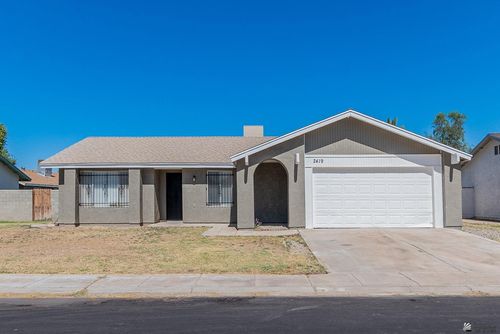 2419 S Greenwood Ave, Yuma, AZ, 85364-6812 | Card Image