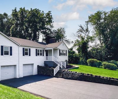 77 Ruggles Row, Home with 6 bedrooms, 2 bathrooms and null parking in Southington CT | Image 2