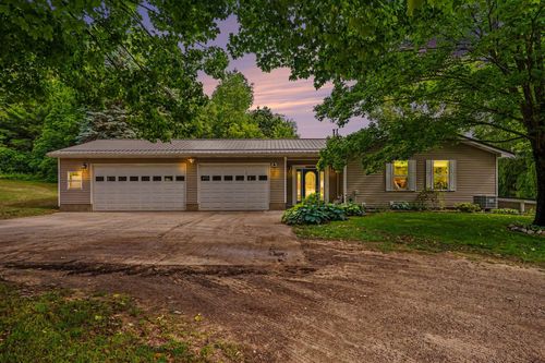 2430 W Woodrow Road, Shelby Township, MI, 49455 | Card Image