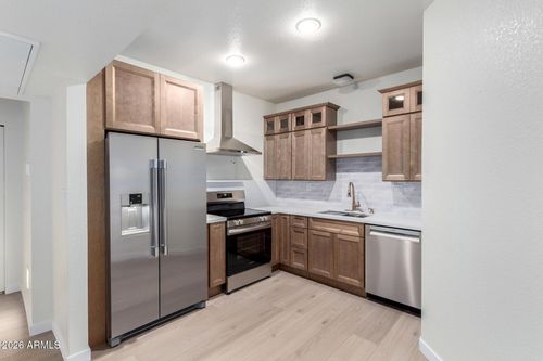 1024-1126 W Elliot Rd, Chandler, AZ, 85224-1883 | Card Image