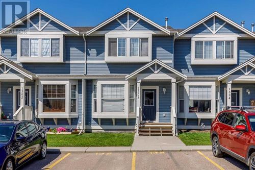 904-703 Luxstone Sq Sw, Airdrie, AB, T4B0A4 | Card Image