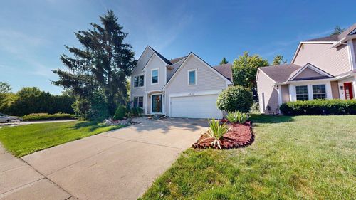 3393 Cromwell Rd, Ann Arbor, MI, 48105-4111 | Card Image