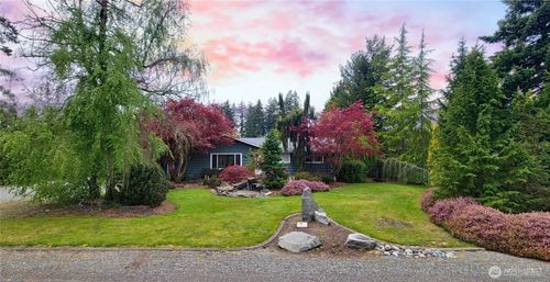 11802 28th Ave E, Tacoma, WA, 98445-5125 | Card Image
