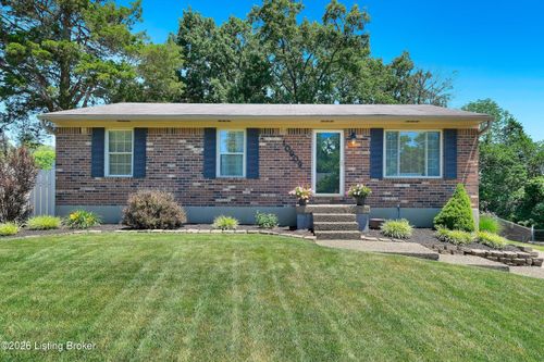 10909 Chenwood Ct, Jeffersontown, KY, 40299 | Card Image