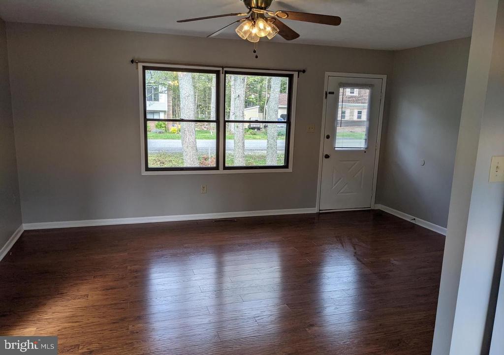 Residential Lease in LEXINGTON PARK 3