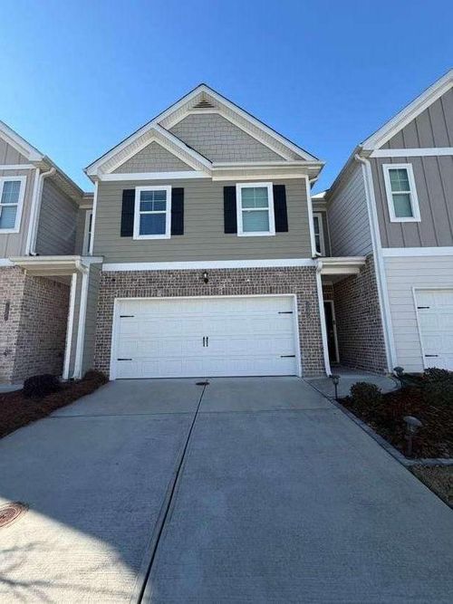7565 Knoll Hollow Rd, Lithonia, GA, 30058-8260 | Card Image