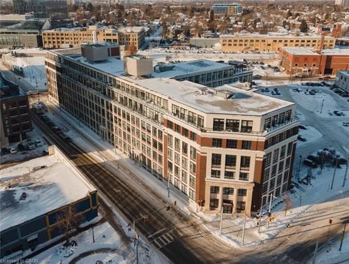 124-410 King St W, Kitchener, ON, N2G1C3 | Card Image