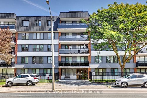 305-363 Simcoe St N, Oshawa, ON, L1G4T2 | Card Image