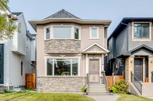537 34a St Nw, Calgary, AB, T2N2Y6 | Card Image