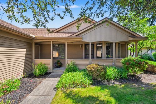 2271 Bridle Creek Street Se, Kentwood, MI, 49508 | Card Image