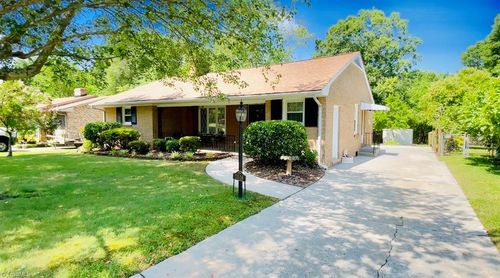 1518 Sherwood Dr, Burlington, NC, 27215-2060 | Card Image