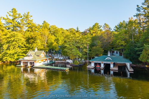 22-1052 Longhurst Rd, Utterson, ON, P0B1M0 | Card Image