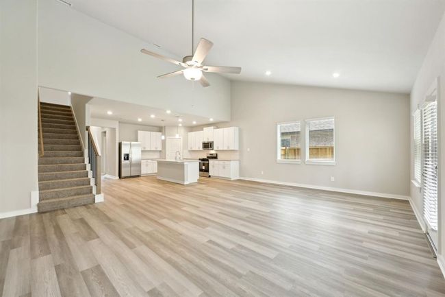 1423 Waggoner Ranch Trl, House other with 5 bedrooms, 4 bathrooms and 2 parking in Conroe TX | Image 5