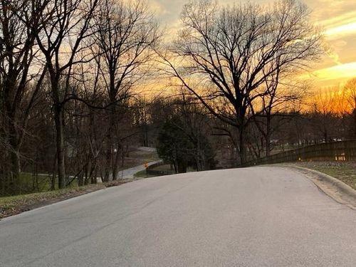 2736 Hillside Dr, Owensboro, KY, 42303-2735 | Card Image