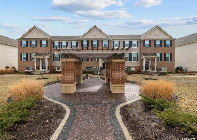 1672 Bentz Way, Townhouse with 3 bedrooms, 3 bathrooms and 2 parking in Batavia IL | Image 18